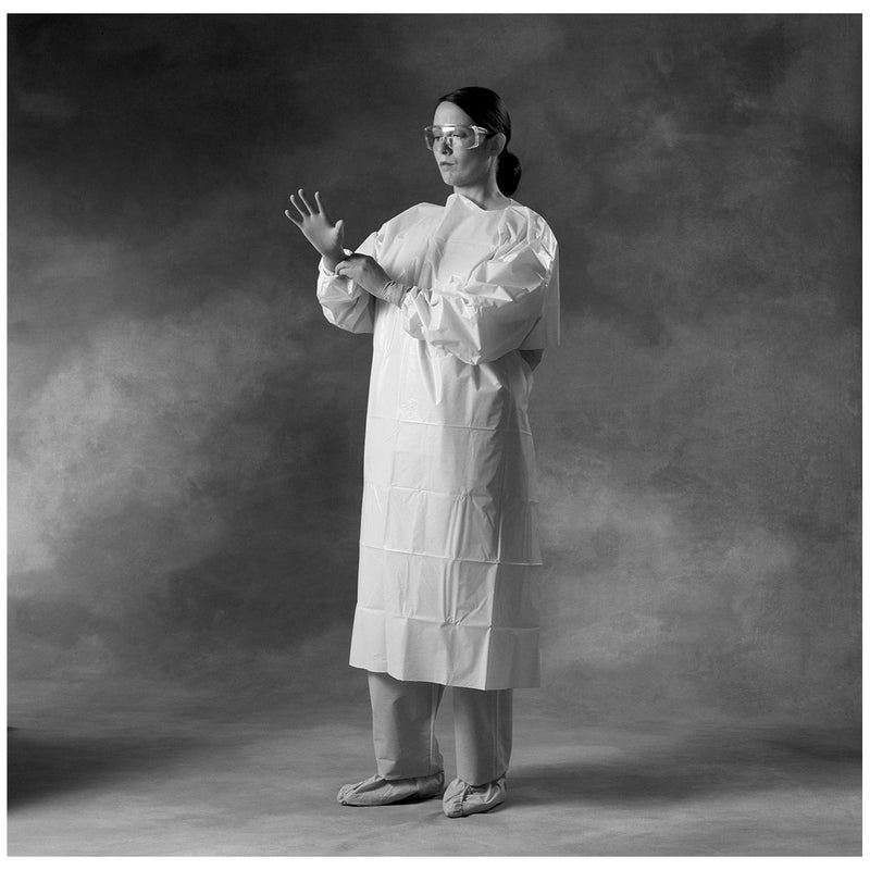 HALYARD IMPERVIOUS GOWN, SOLD AS CASE O&M 10000979