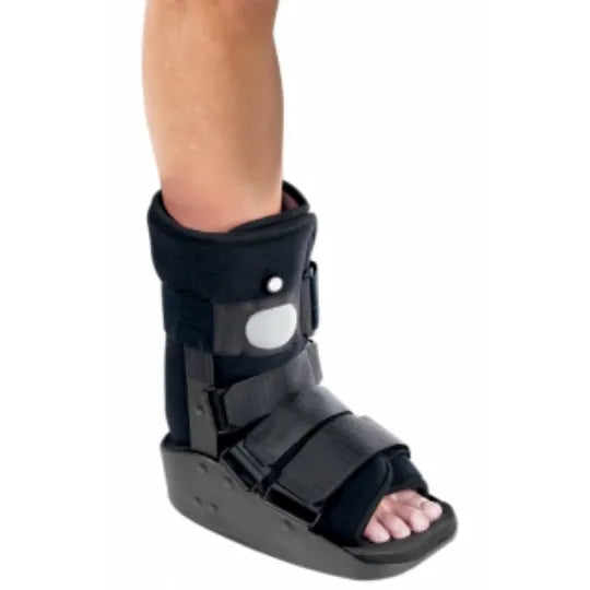 Procare Maxtrax Ankle Walker Ankle Walker, Medium, Shoe Size: Female 6_-11, Male 5_-10 -79-95345